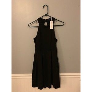 Jorlyen women’s skater dress, halter neck, NWT, size S, black